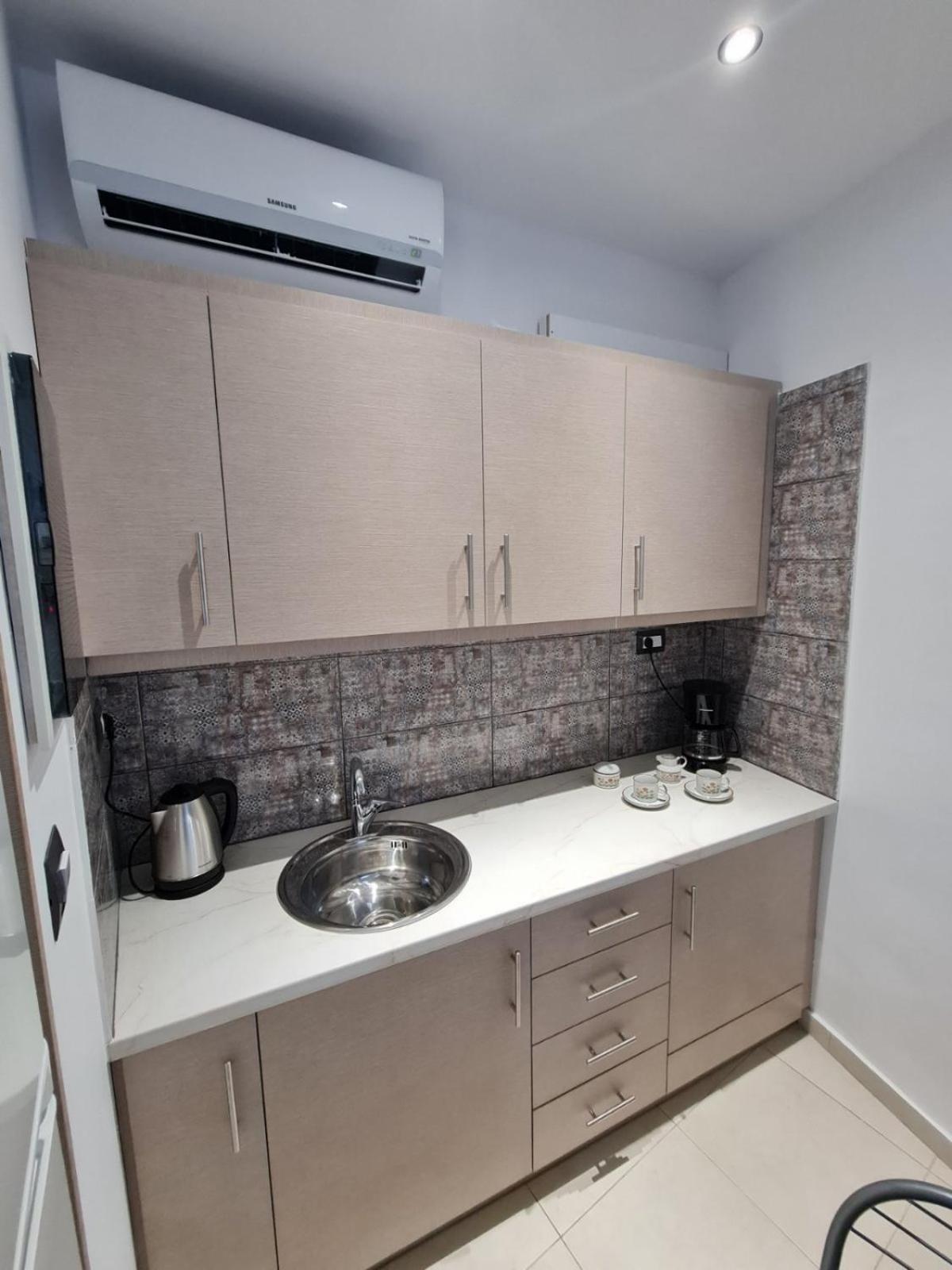 Apartament Ειδικη Προσφορα Patras Zewnętrze zdjęcie